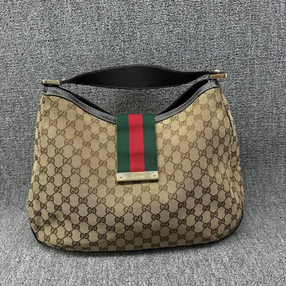 Gucci Leather Shoulder Bag 535-052825